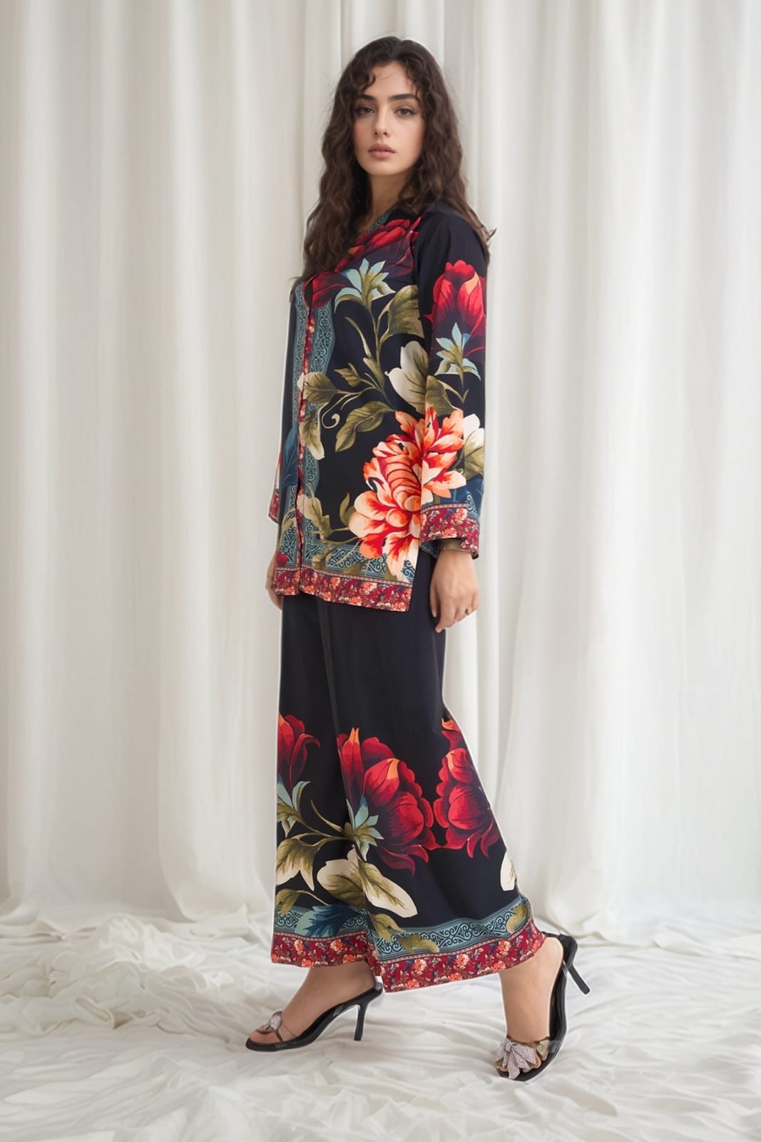 Majestic Rose Black (Digital 2 Pcs)