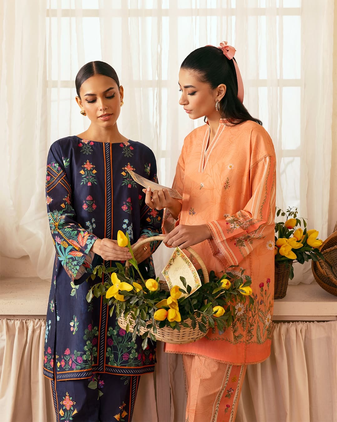 Onika (Digital 2 Pcs)