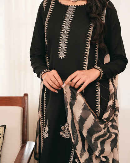 Wardah Long Length (Embroided 3 PCs)