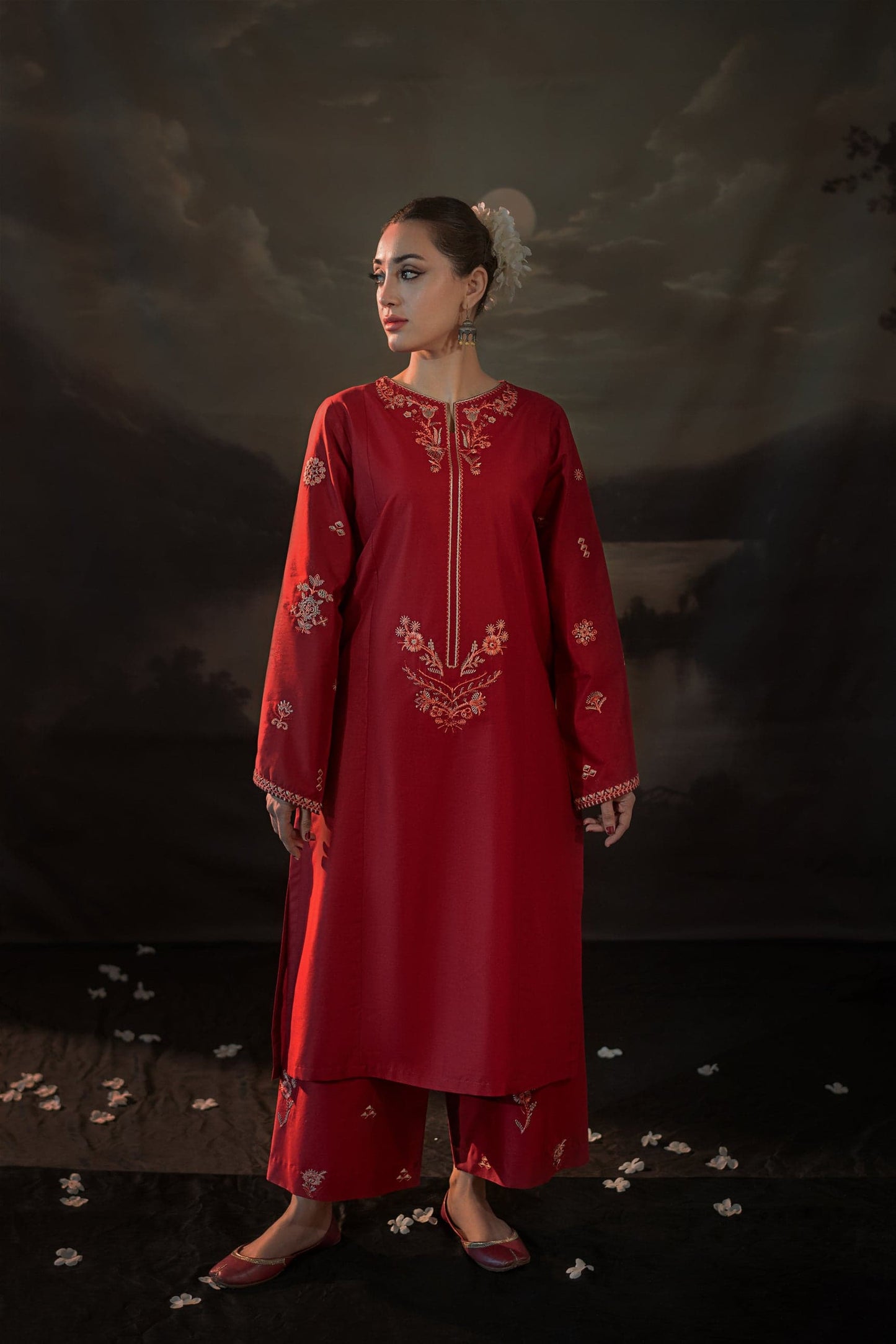 Tulip Long Length (Embroided 2 PCs)