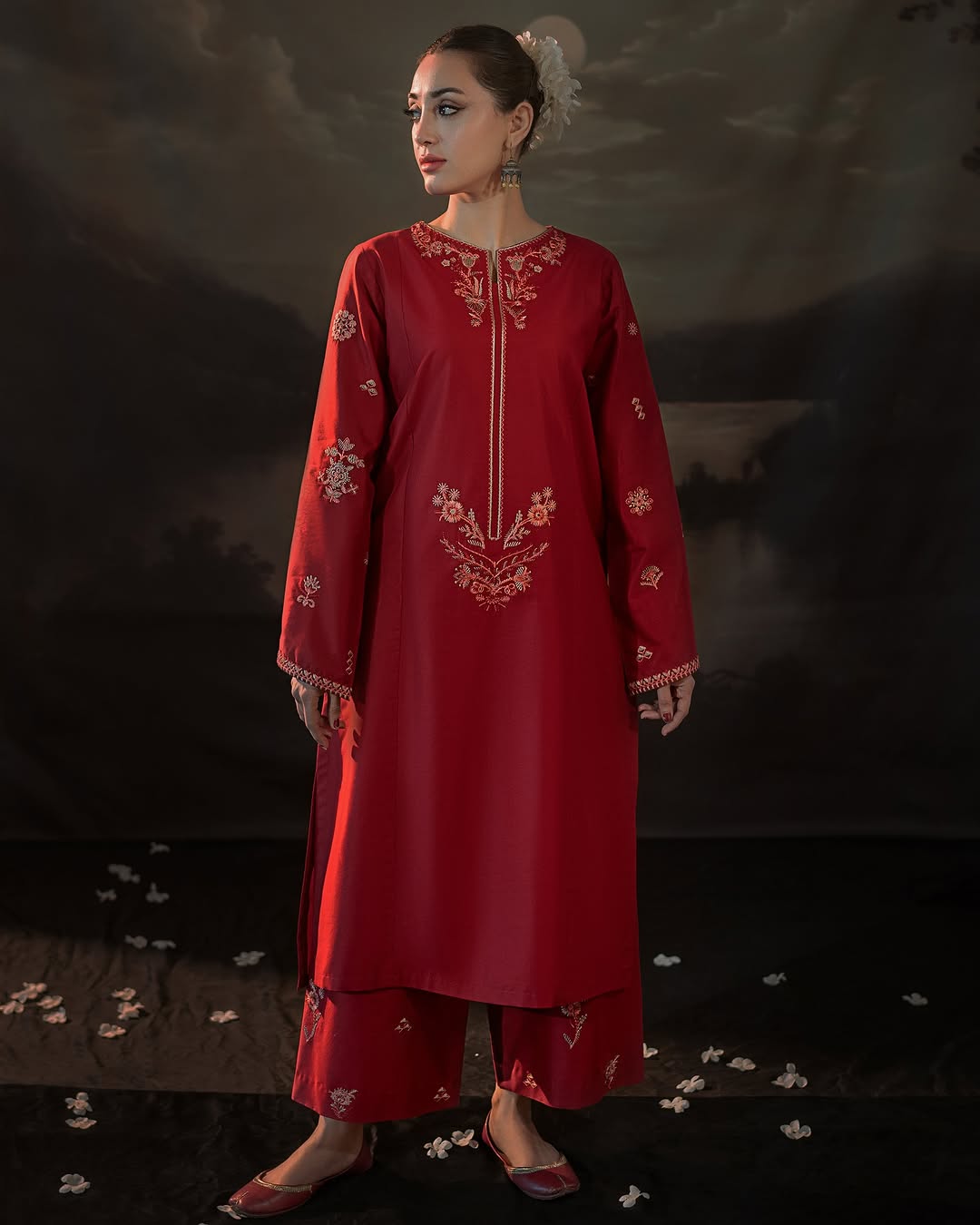 Tulip Long Length (Embroided 2 PCs)