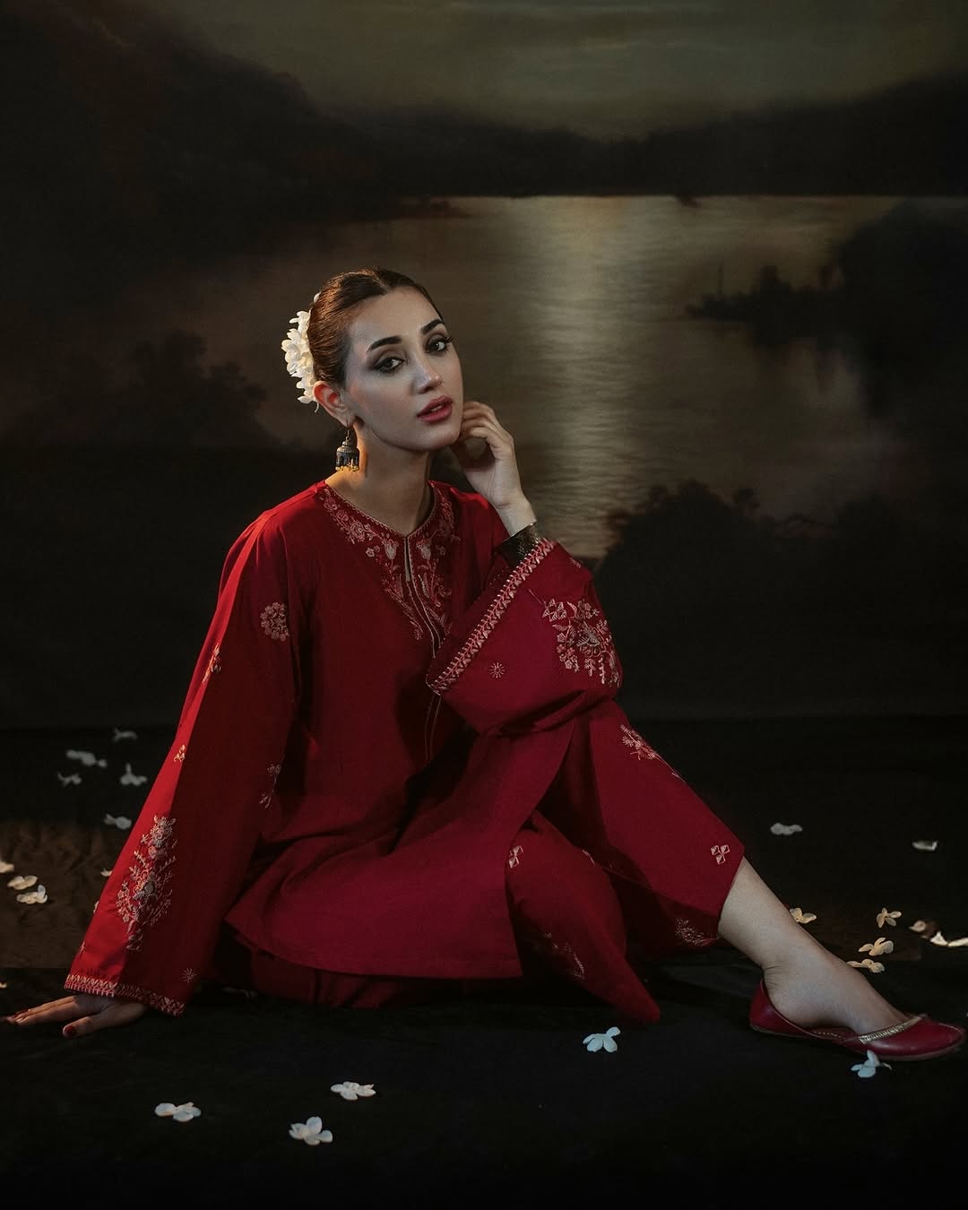 Tulip Long Length (Embroided 2 PCs)