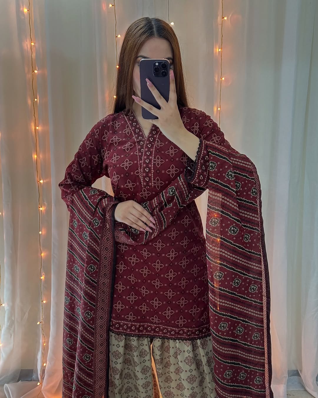 Ajrak Mehroon (Farshi Shlwar) Digital 3 PCs