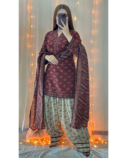 Ajrak Mehroon (Farshi Shlwar) Digital 3 PCs
