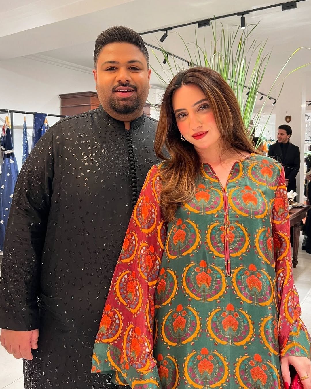 Utopia (Stitched 2 Pcs)