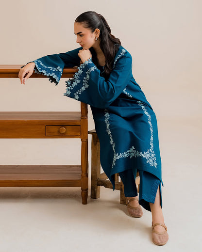 Noor Vol 1 ( Stitched 2 Pcs )