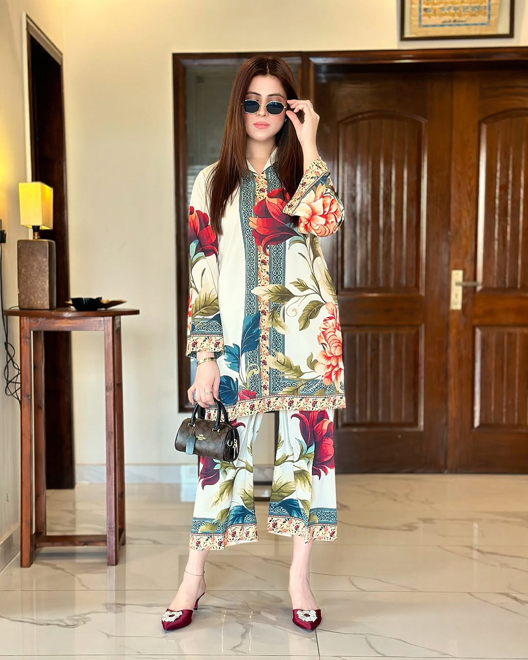 Majestic Rose OffWhite (Digital Printed 2 Pcs)